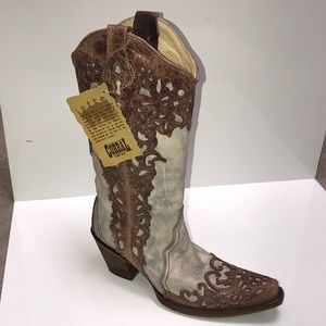 Corral cowboy boots